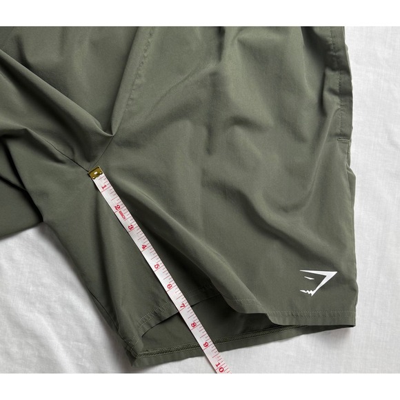 Gymshark Arrival Shorts Medium Olive Green 7 Inch Inseam - Picture 7 of 11